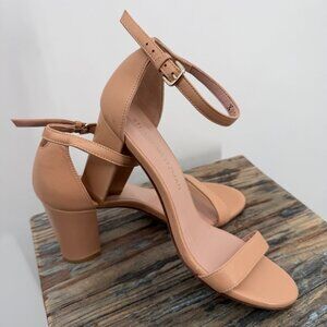 Stuart Weitzman Nude Leather Ankle Strap Block Heel Sandals Wedding Size 7M